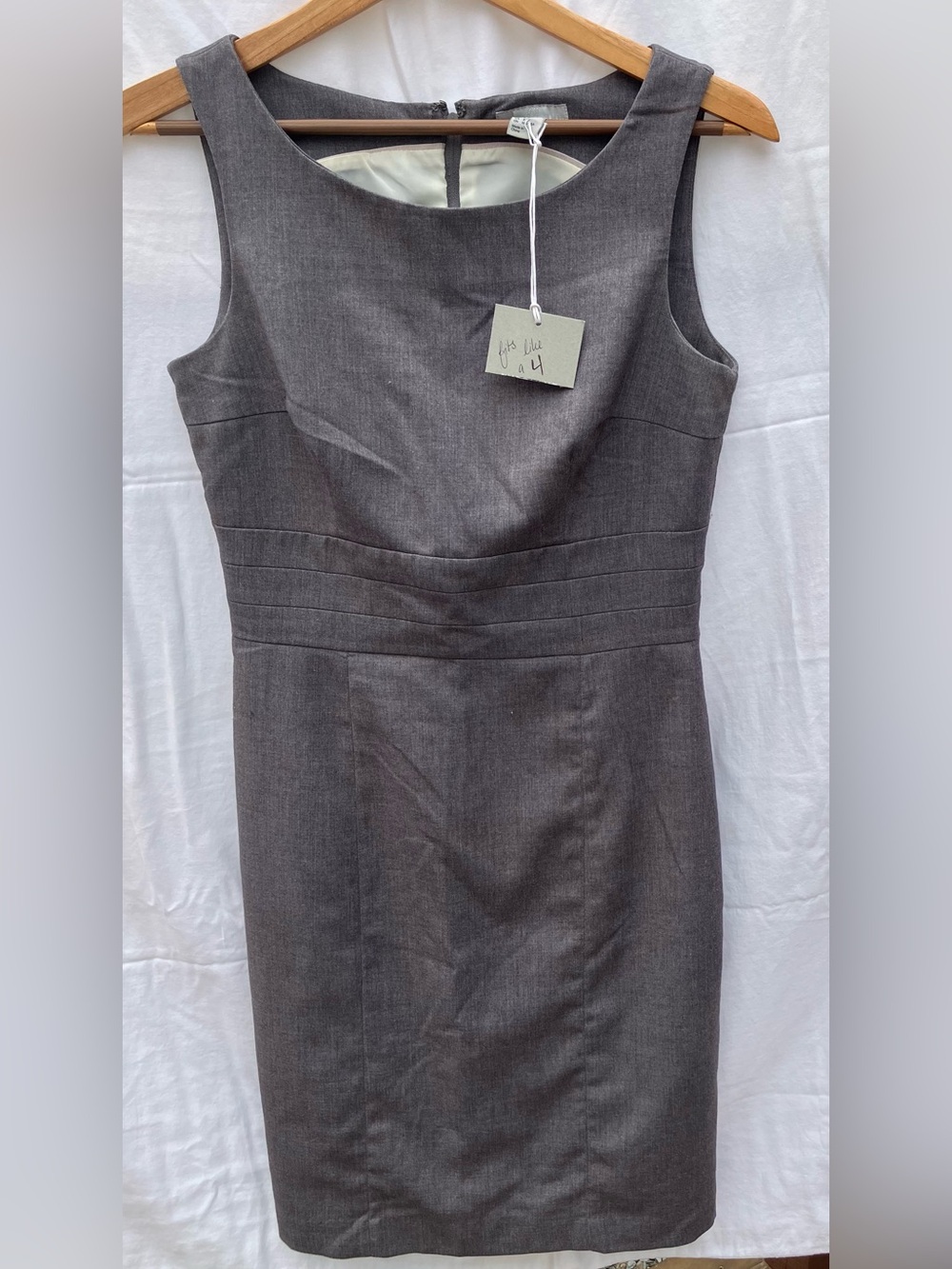 NWT H&M Classic Sleeveless Dress - Gray